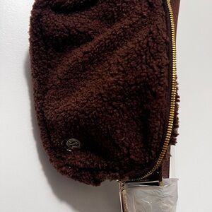 LuluLemon fleece everywhere belt bag